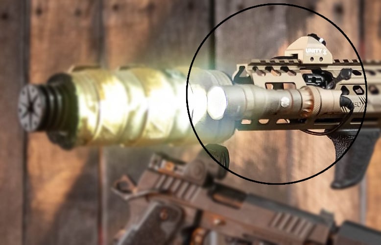 Surefire Mini Scout Weapon Light with a DS00 Tailcap 